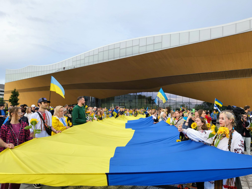 UNITED FOR UKRAINE - UNITED FOR PEACE